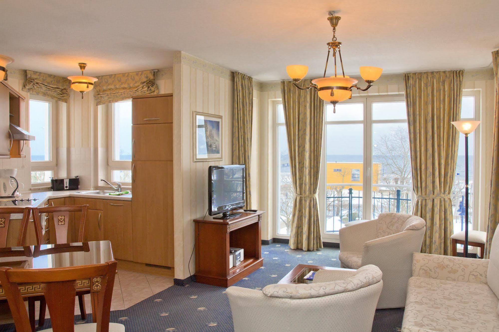 Seetelhotel Ostseeresidenz Ahlbeck Херингсдорф Екстериор снимка